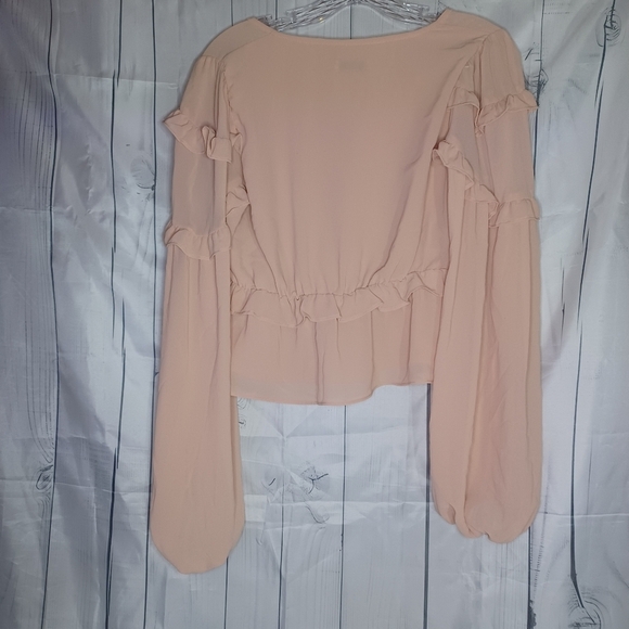 Lush boho v-neck fairycore Cropped top - Picture 9 of 16